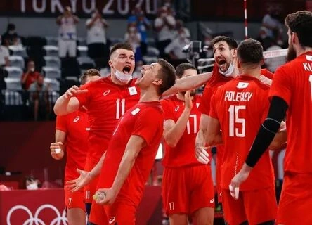 Сборная России уступает Франции в финале олимпийского турнира по волейболу