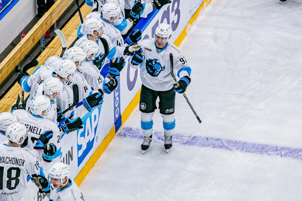 Минское «Динамо» разгромило «Сибирь» в хоккейном матче регулярного чемпионата  КХЛ со счетом 6:0