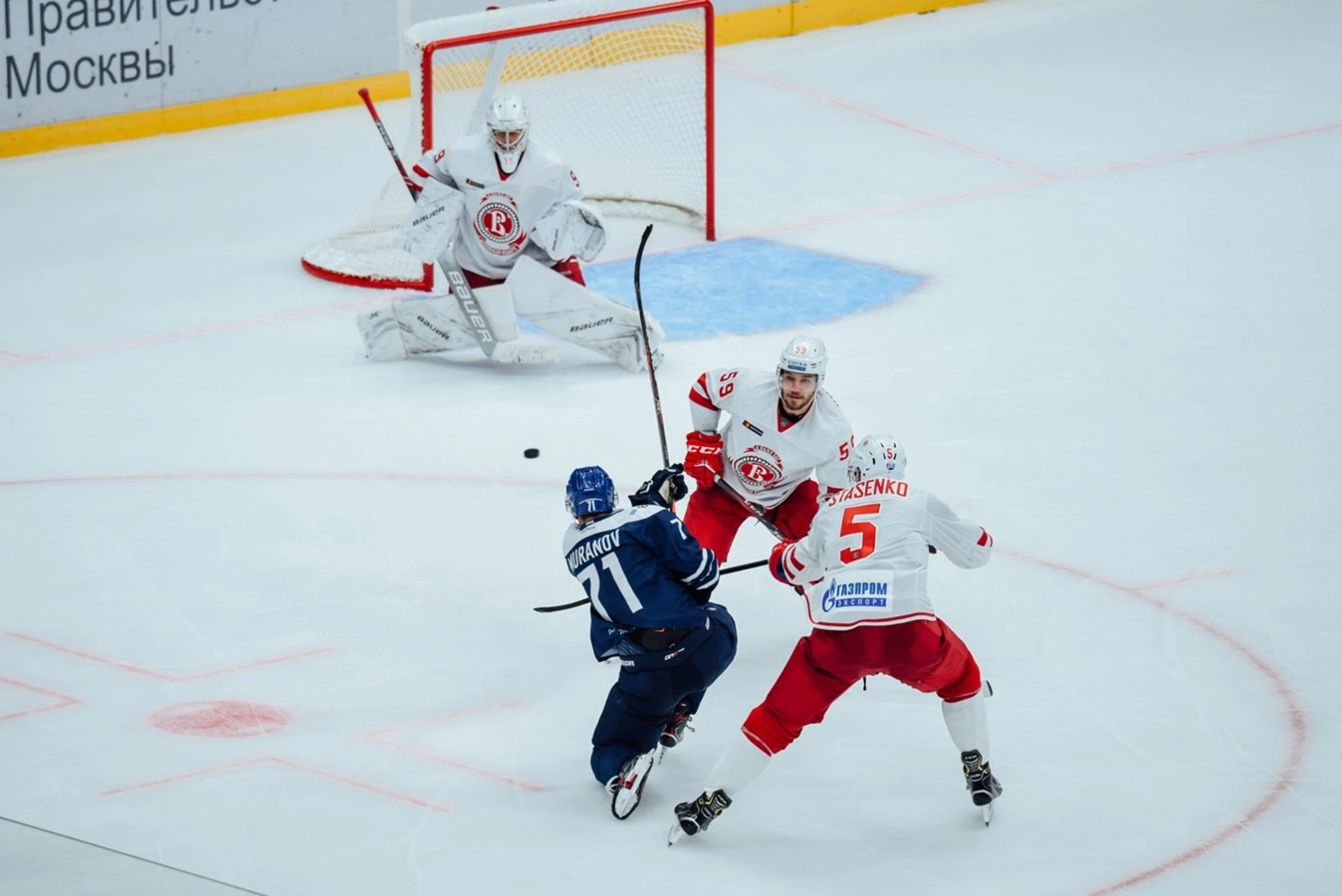 Хоккеисты минского «Динамо» обыграли «Витязь» в регулярном матче КХЛ