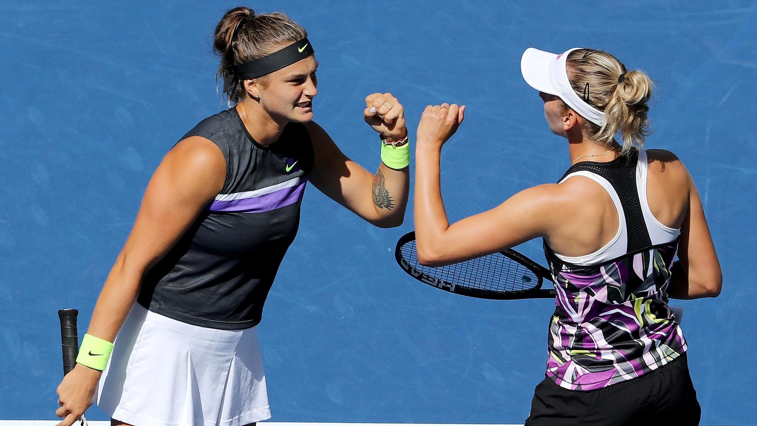 Арина Соболенко и Элизе Мертенс пробились в полуфинал Australian Open в парном разряде