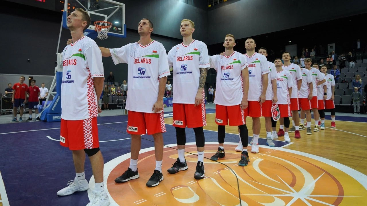 Баскетболисты сборной Беларуси