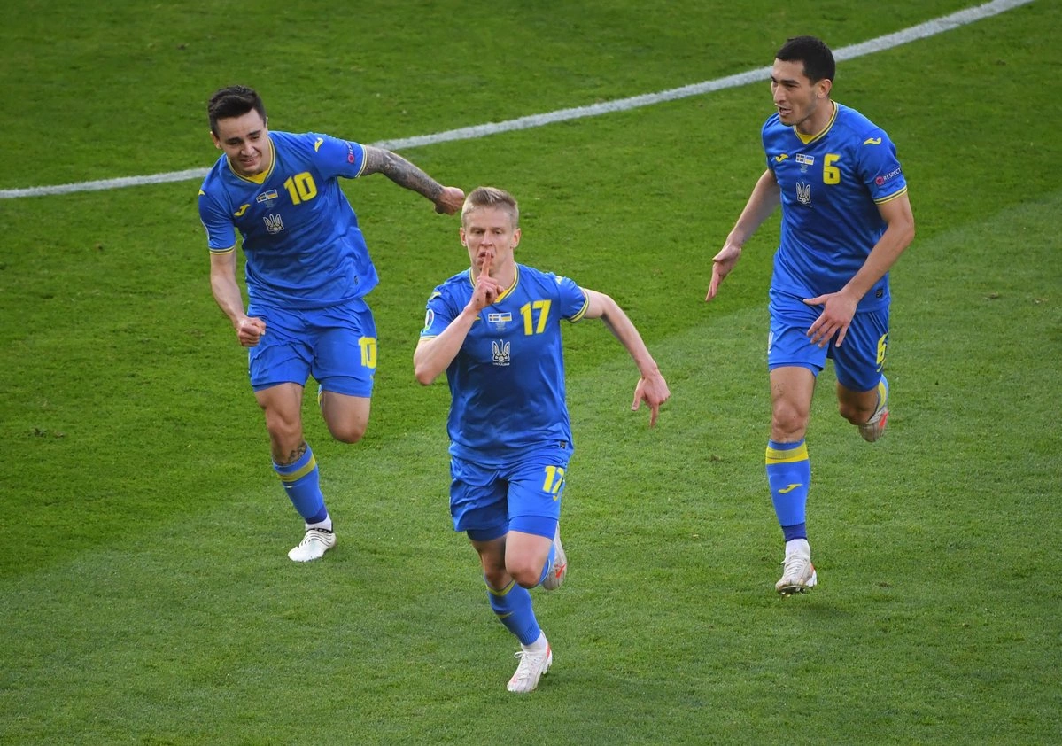 Сборные Украины и Англии пробились в четвертьфинал Евро-2020