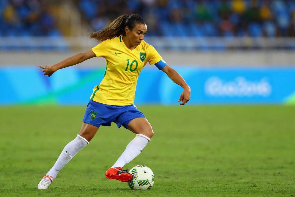 Бразильская футболистка Марта забила на пятой Олимпиаде подряд