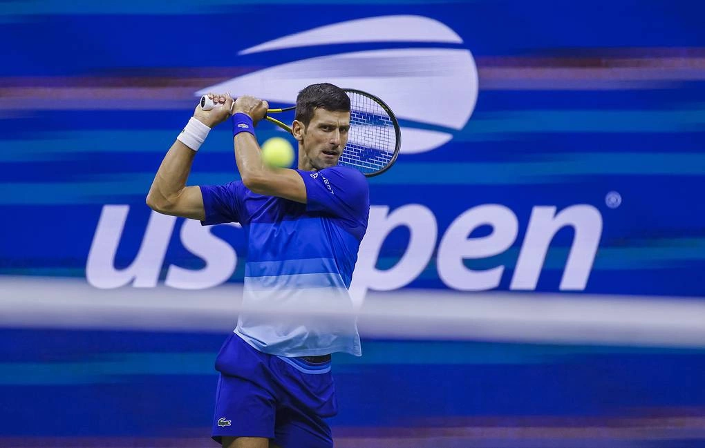 Новак Джокович пробился в финал US Open и превзошел рекорд Федерера по количеству побед над соперниками из топ-10