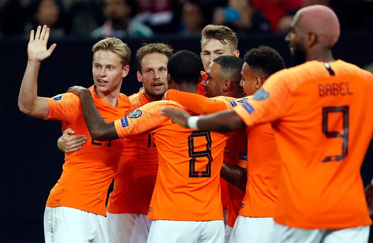 Нидерландские футболисты последними в Европе получила прямую путевку на ЧМ-2022
