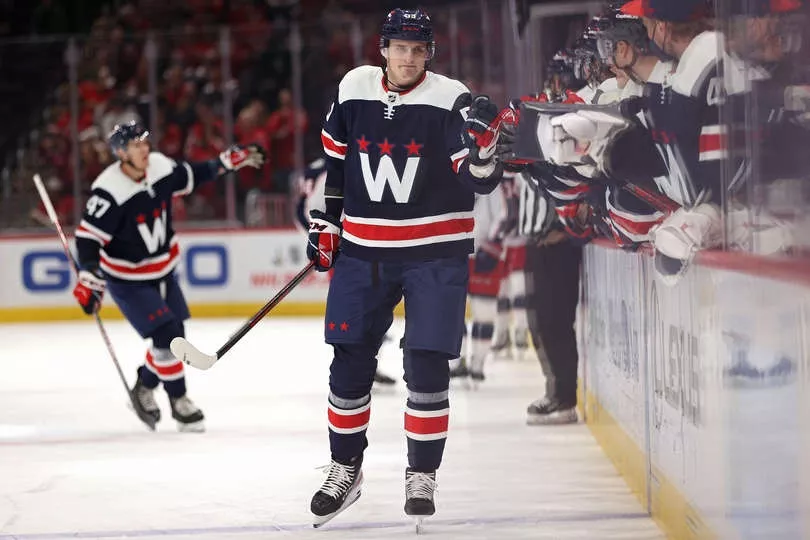 Белорусский форвард Протас забросил в НХЛ вторую шайбу. Наставник «Вашингтона» Лавиолетт похвалил хоккеиста