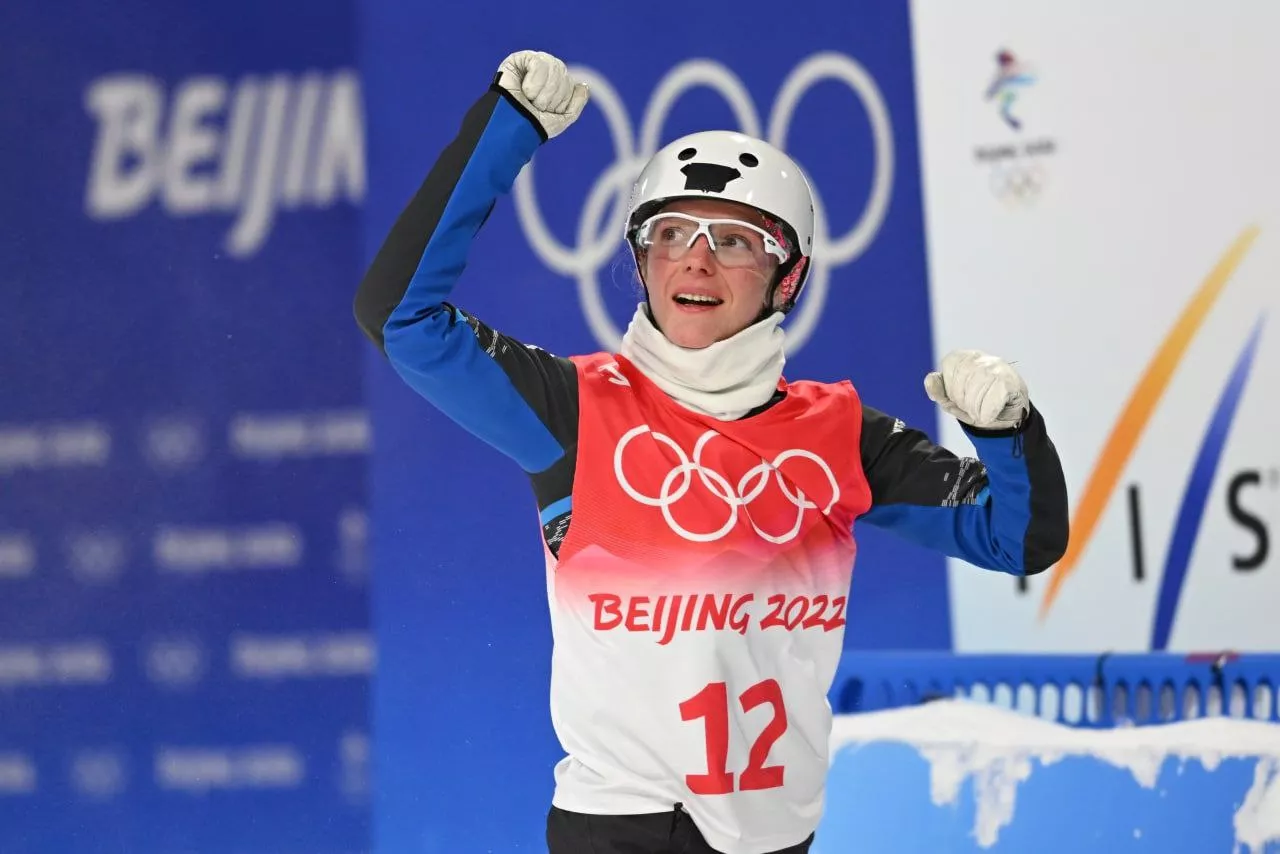 Белорусская фристайлистка Анна Гуськова завоевала серебряную медаль на ОИ-2022
