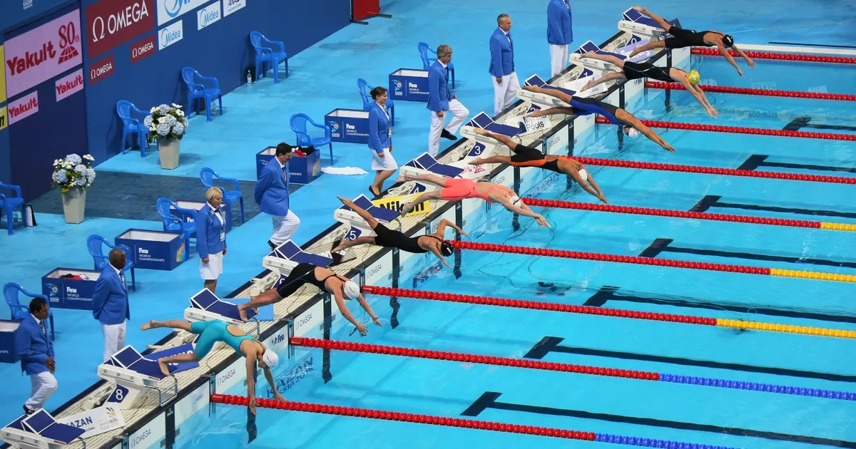 Белорусов и россиян отстранили от соревнований по водным видам спорта