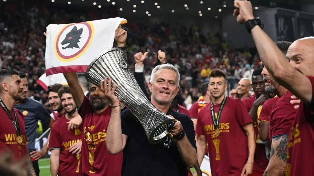 Итальянская «Рома» стала первым победителем футбольной Лиги конференций