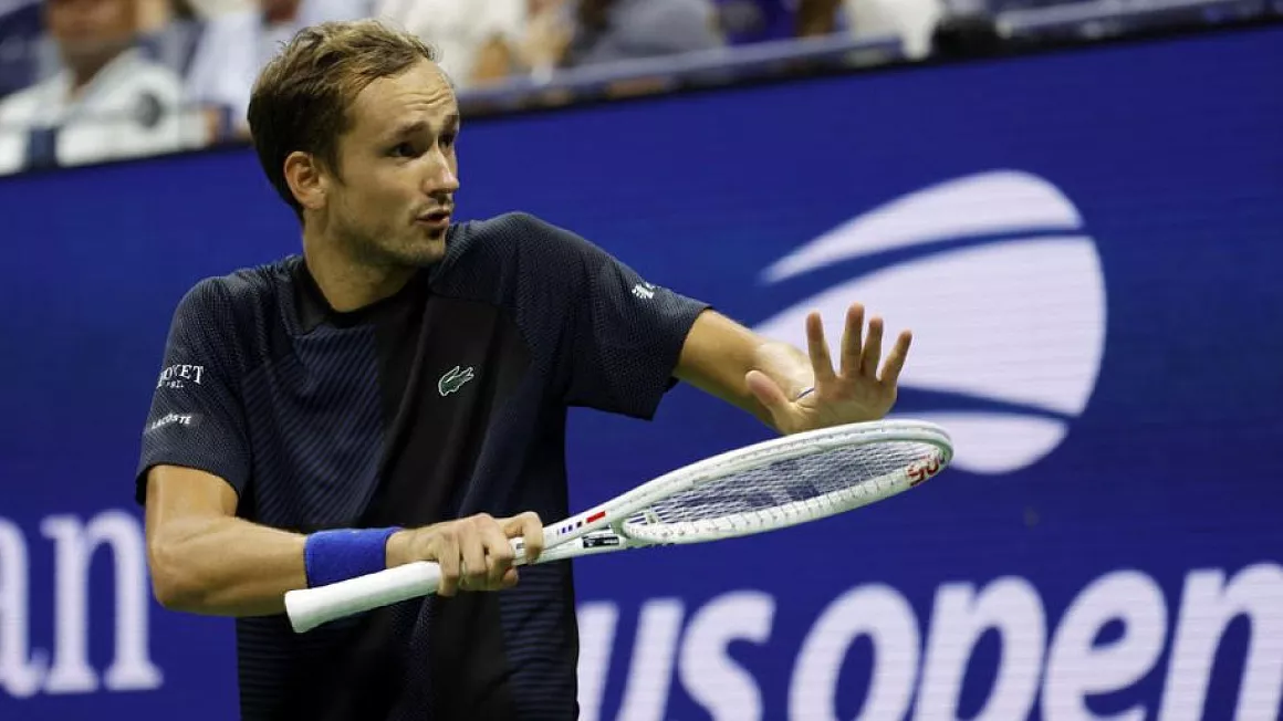 Даниил Медведев вышел в третий раунд US Open — 2022