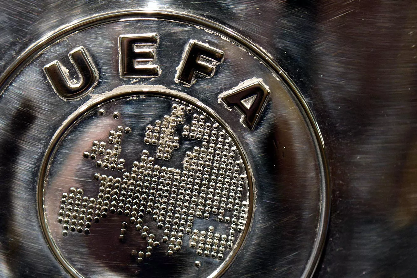 За месяц до жеребьевки квалификации Евро-2024 УЕФА не решило вопрос о допуске России к турниру