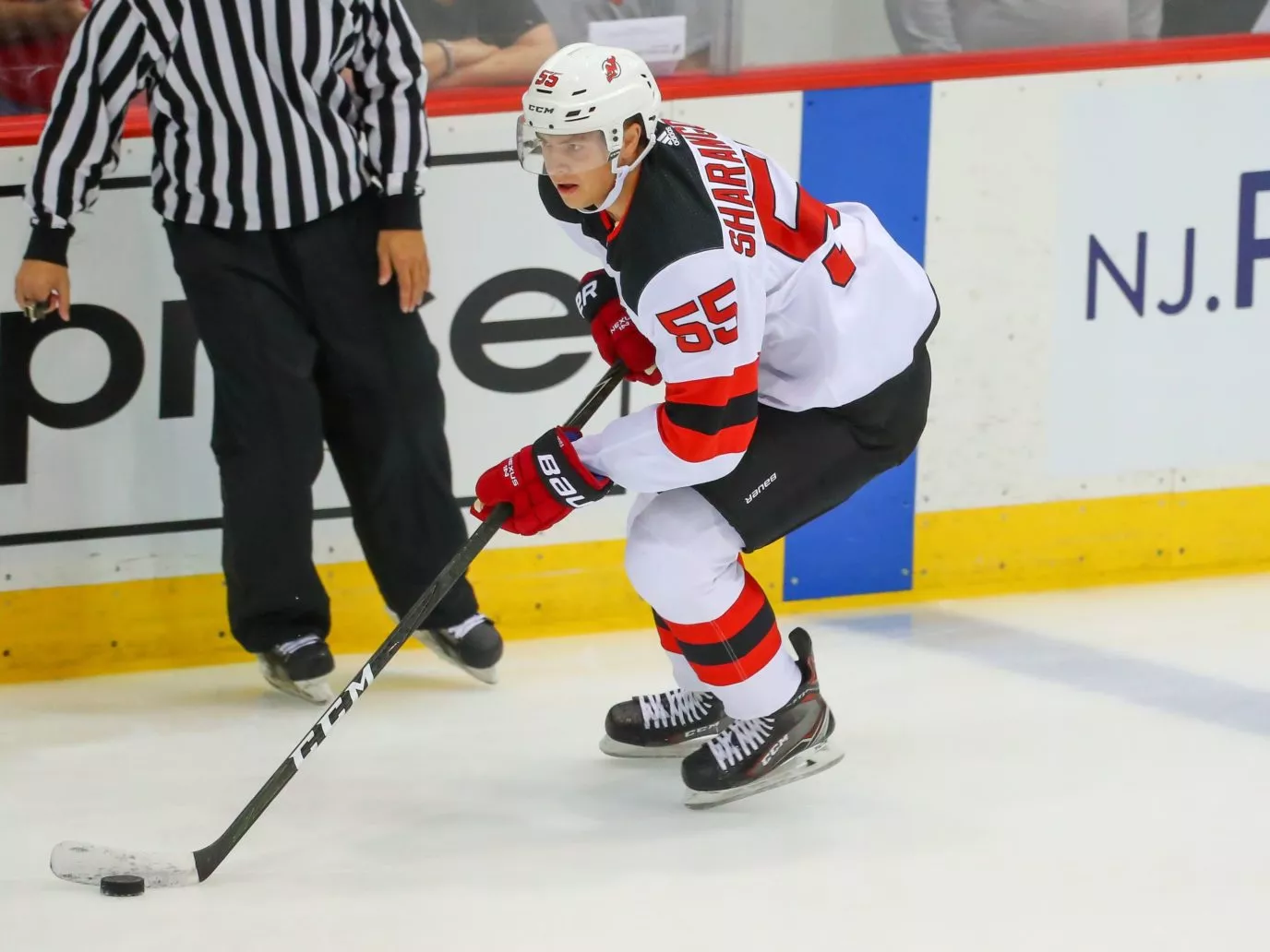 Белорусские хоккеисты Шарангович и Колячонок отметились забитыми шайбами в предсезонке НХЛ