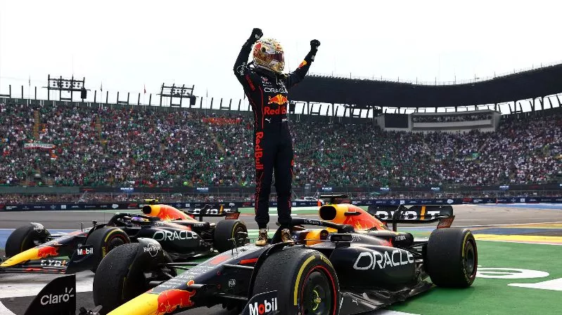 Ферстаппен выиграл Гран-при Мексики и установил рекорд Ф-1 по числу побед за сезон
