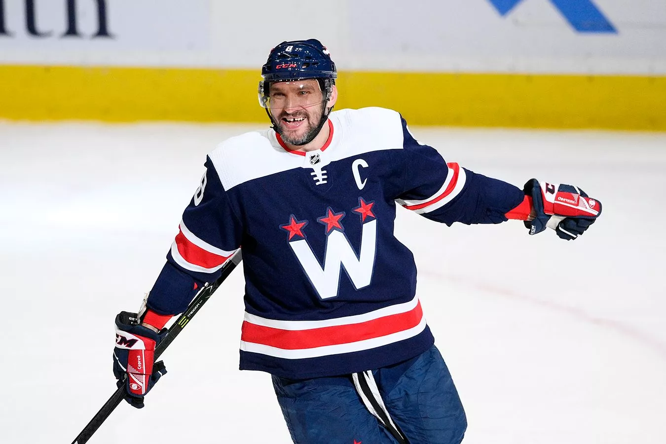 Погоня Овечкина за Гретцки в НХЛ за рекордом по количеству шайб