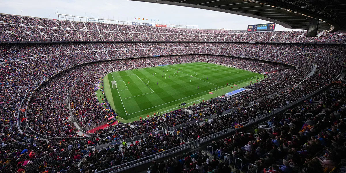 «Барселона» потеряет порядка 100 млн евро из-за смены стадиона