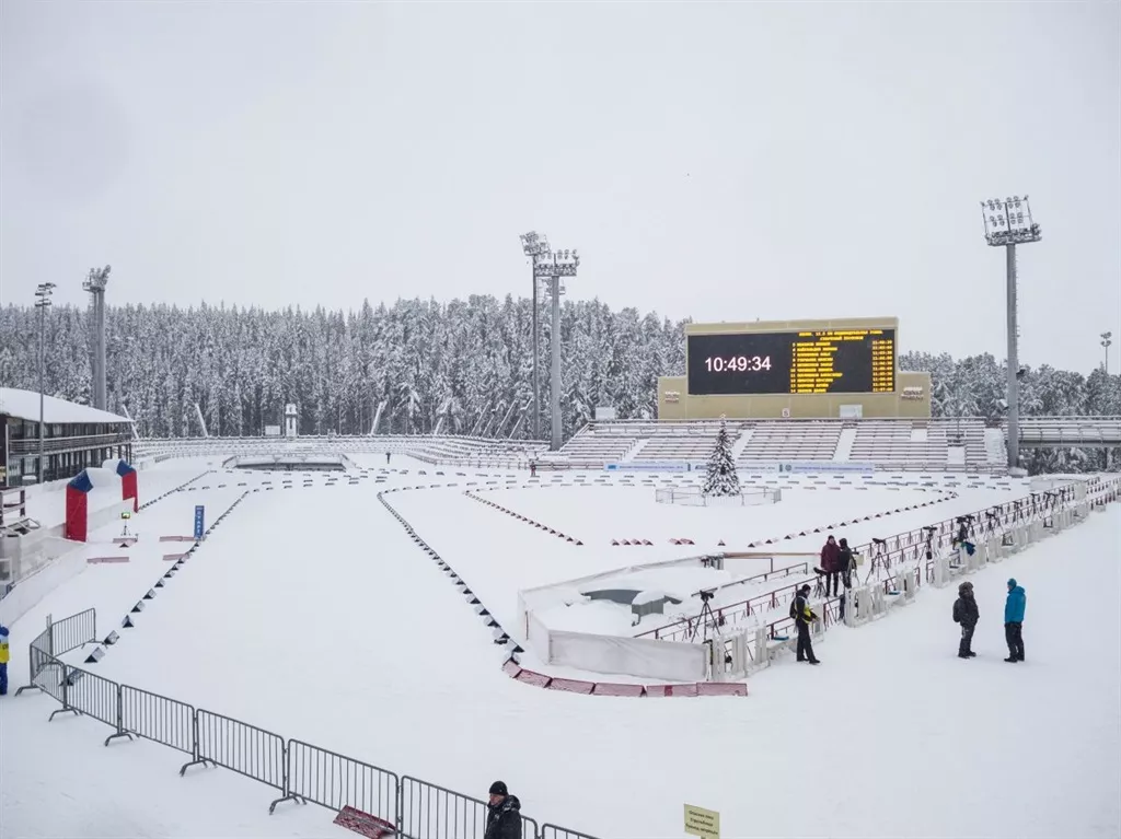 Белоруски не попали на пьедестал по итогам спринта Кубка России по биатлону