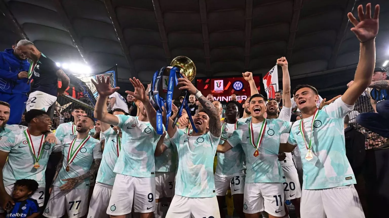 Футболисты «Интера» второй раз кряду выиграли Кубок Италии