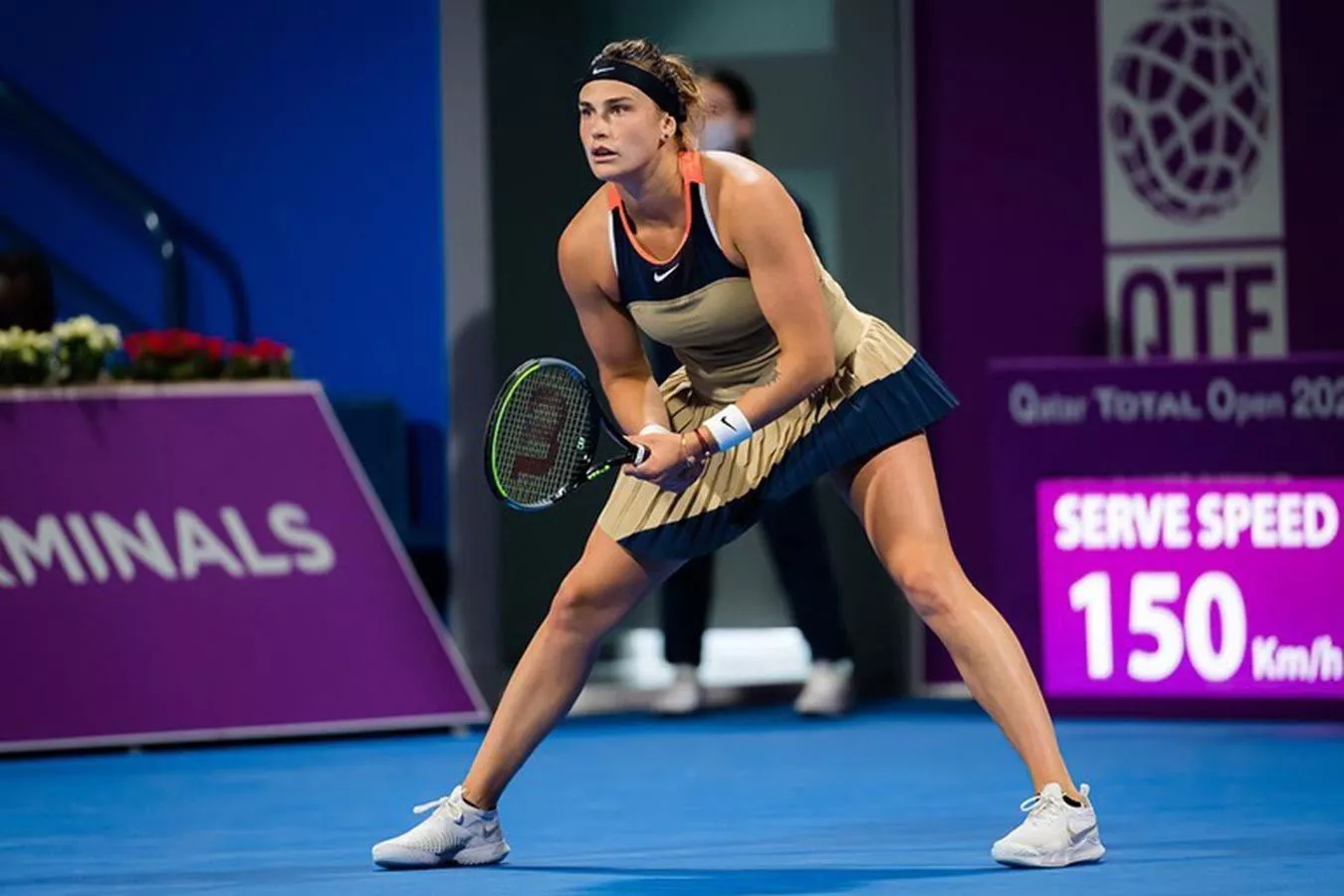 Белоруска Арина Соболенко с победы стартовала на итоговом турнире WTA
