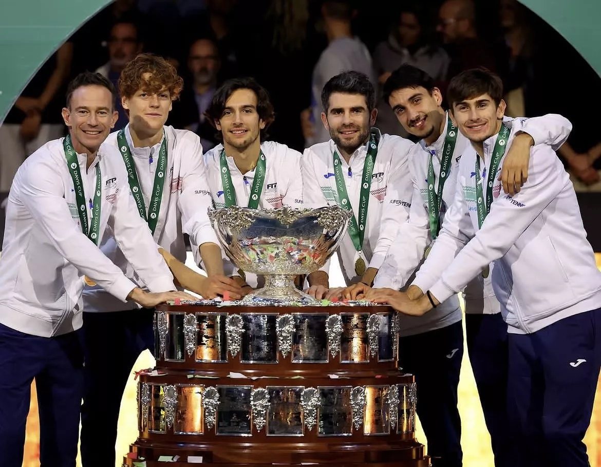 Итальянская сборная впервые за 47 лет выиграла Кубок Дэвиса