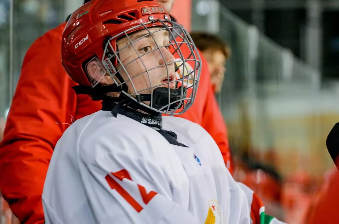 Белорус и два россиянина в топ-5 рейтинга драфта-2024 в НХЛ