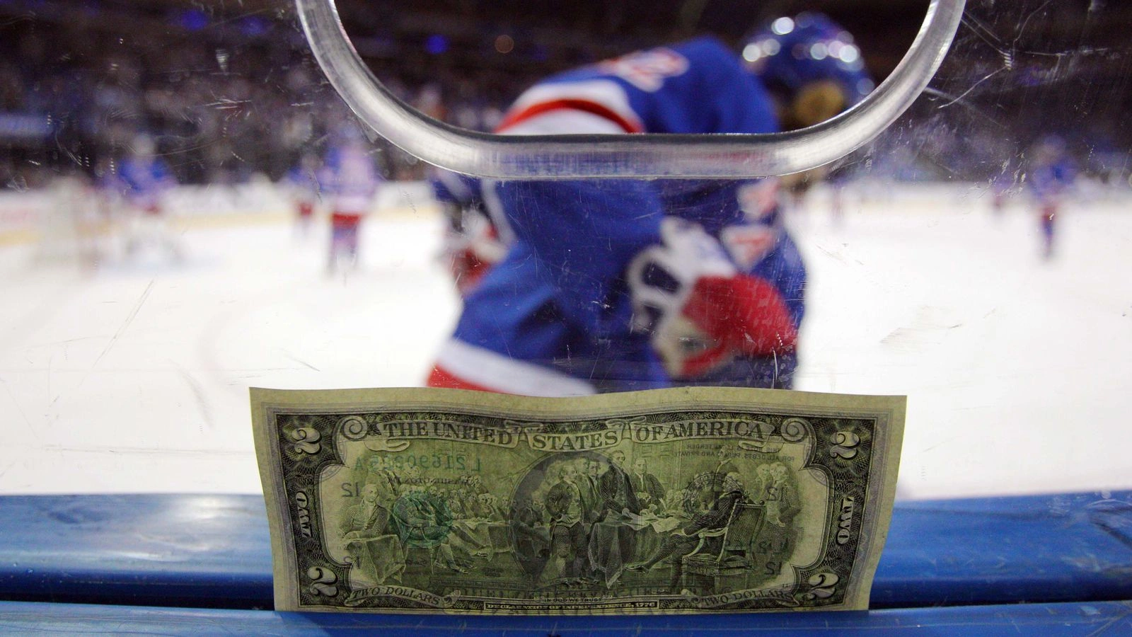 Заработная плата НХЛ